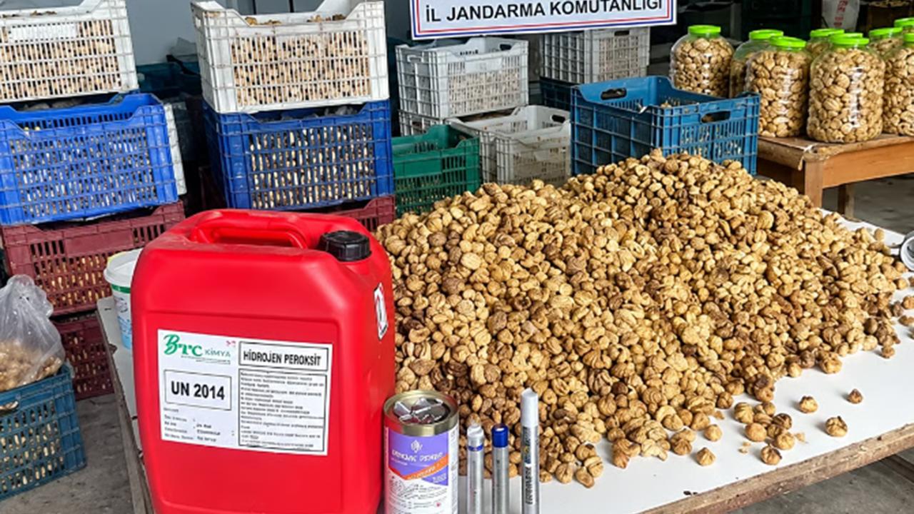 İzmir'de kimyasallarla beyazlatılmış 3 ton incir ele geçirildi