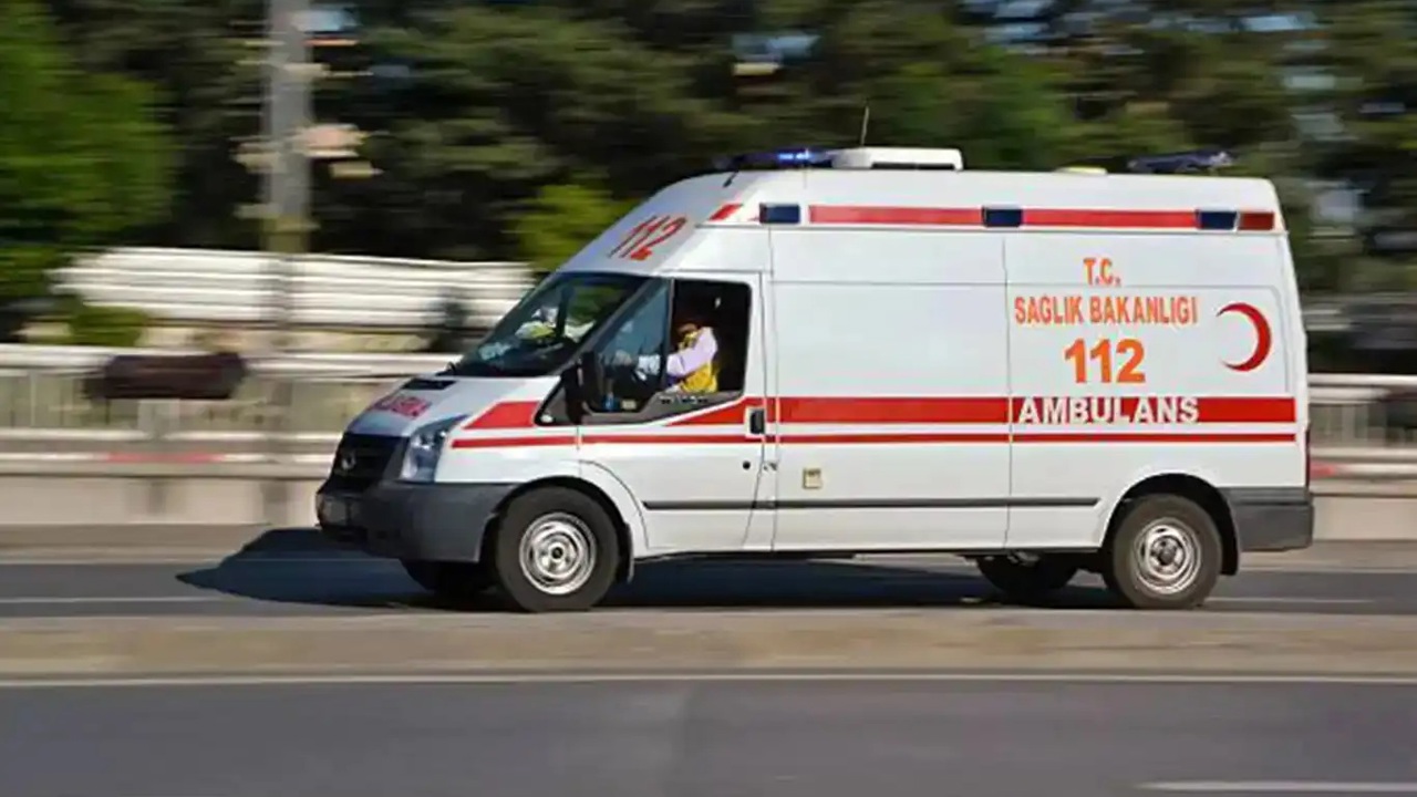 Mikser kamyonun çarptığı 1 kişi hayatını kaybetti