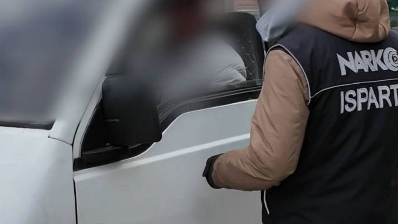 Isparta'da uyuşturucu operasyonlarında 8 şüpheli tutuklandı