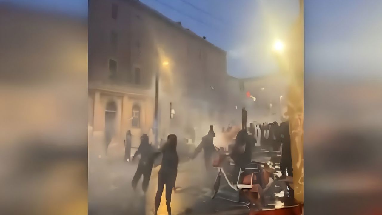 Avrupa'da gençlik protestoları ve refah devlet tartışmaları