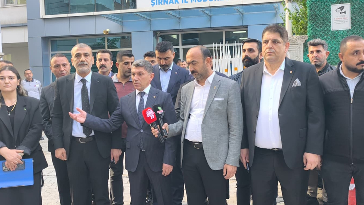 Şırnak Kumçatı'da elektrik kesintilerine tepki: STK’lardan basın açıklaması