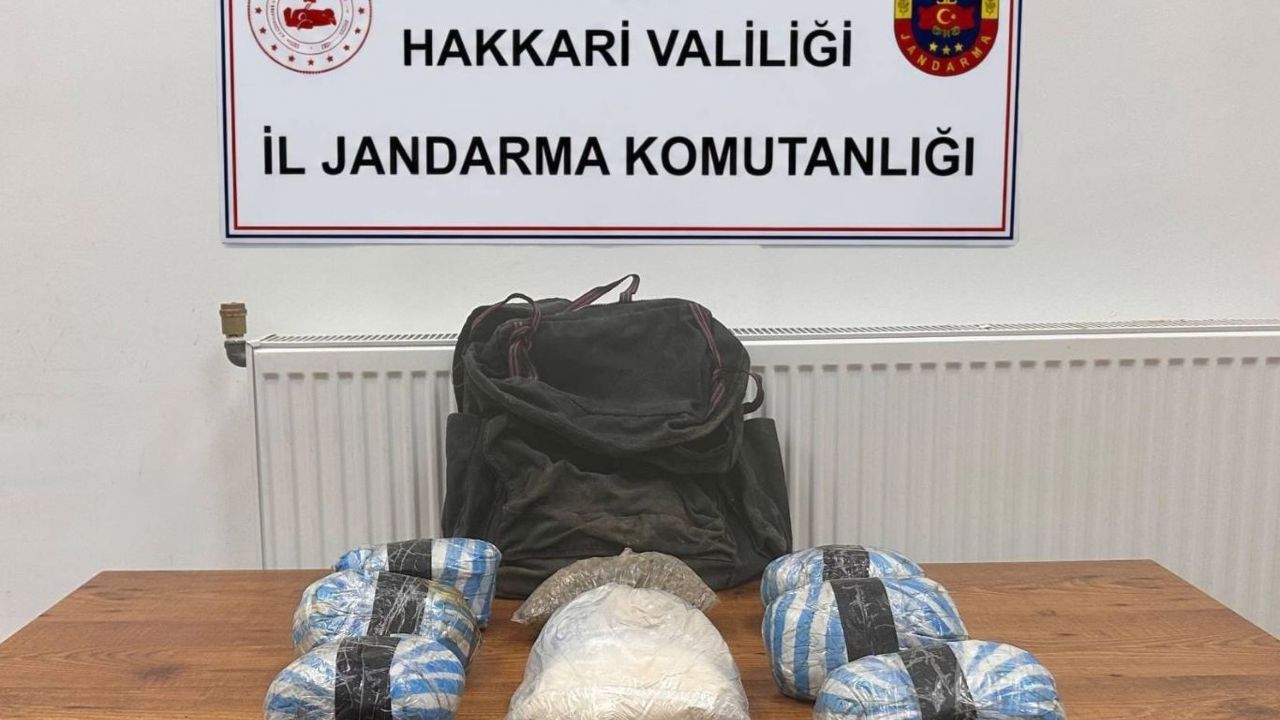 Hakkari'de 7 kilo 635 gram eroin ele geçirildi