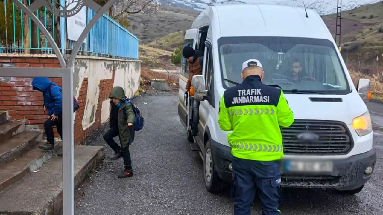 Eskişehir’de okul servislerine sıkı denetim: 6 araç ve sürücüsüne işlem