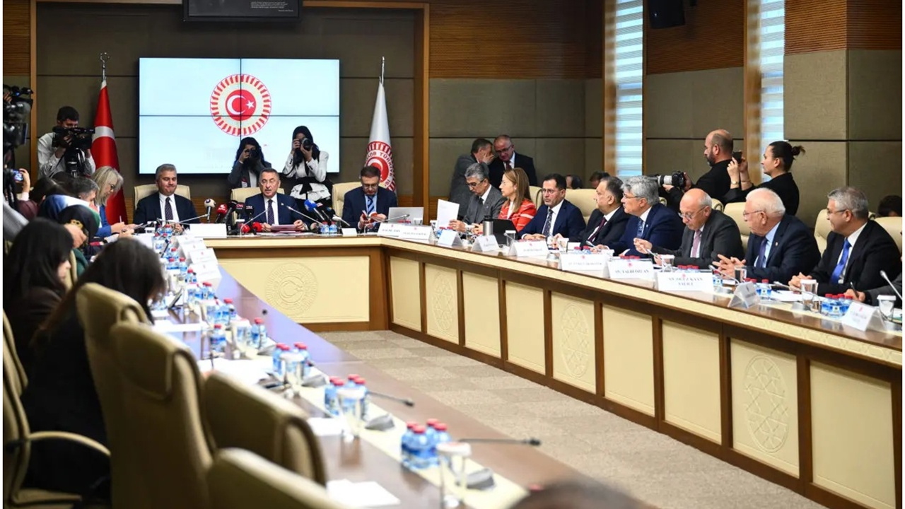 “Mekke Anlaşması” komisyonda kabul edildi