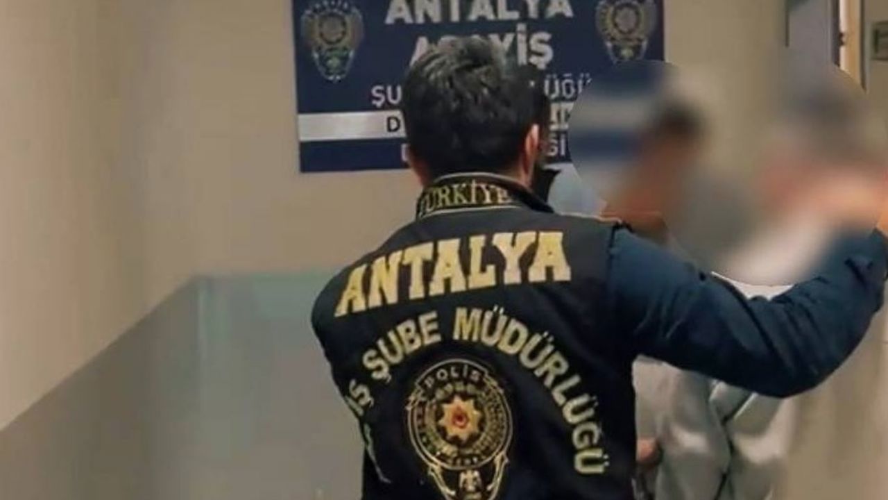 Antalya'da sahte başsavcı vekili dolandırıcılığı: 3 tutuklama