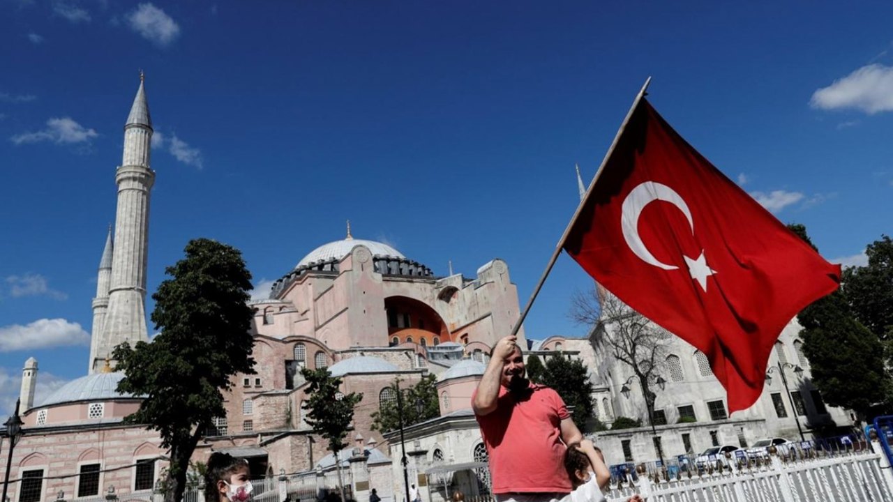 Putin: Türkiye, Rus turistlerden yılda 12 milyar dolar kazanıyor