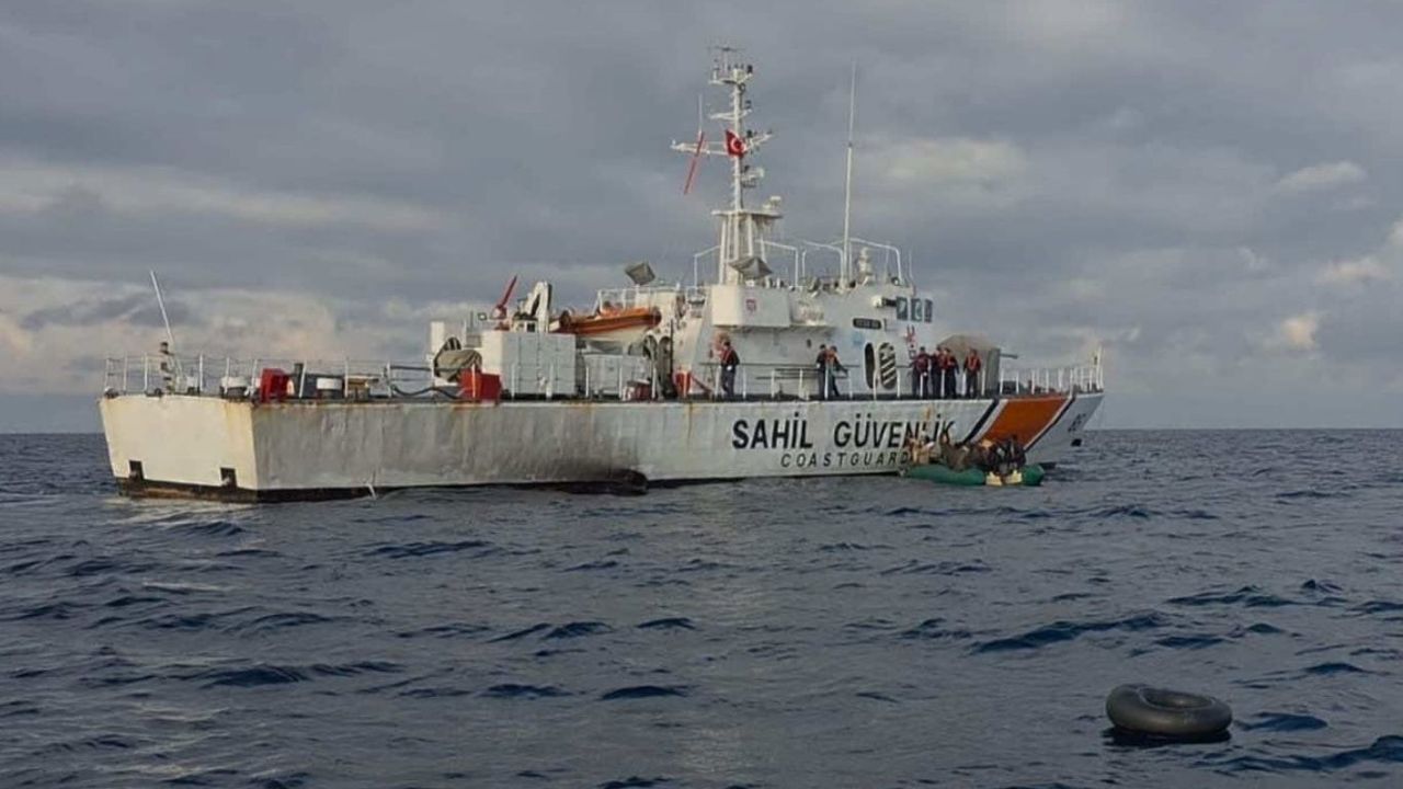 İzmir'de 111 düzensiz göçmen yakalandı