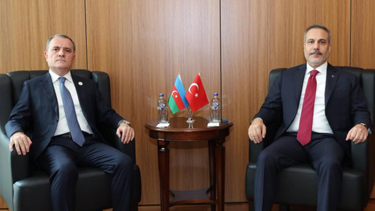 Bakan Fidan, Azerbaycanlı mevkidaşı Bayramov ile görüştü