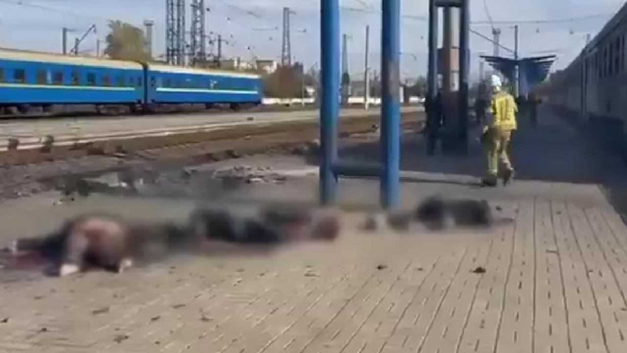 Rusya, Ukrayna'nın Dinyeper kentindeki tren istasyonunu vurdu: 13 ölü