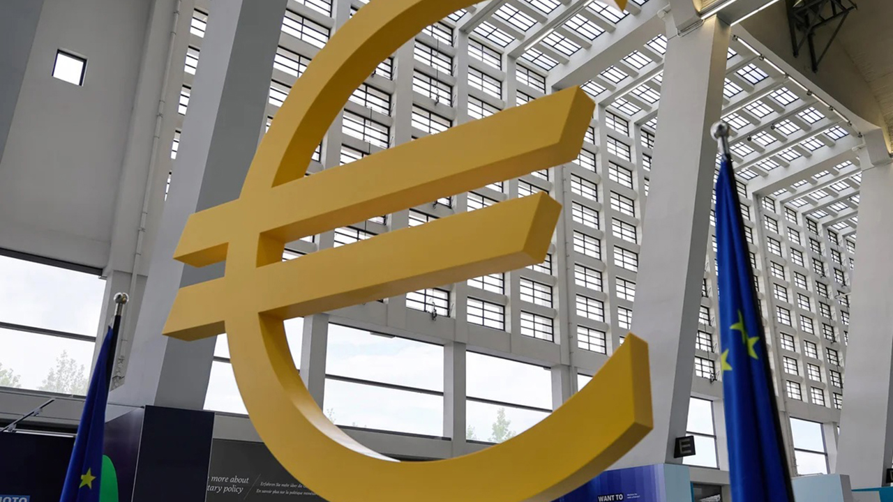 Avrupa Merkez Bankası  temel politika faizini sabit tuttu