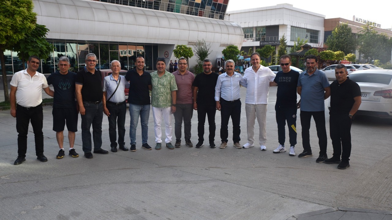 Dünya Şampiyonu Bilardocu Hacı Arap Yaman Malatya’da