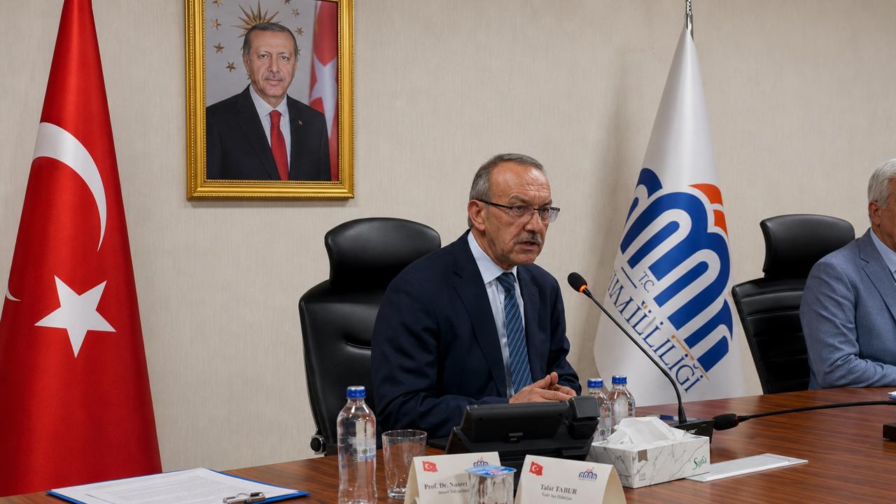 Vali Yavuz’dan Bağımlılıkla Mücadelede Ailelere Kritik Çağrı