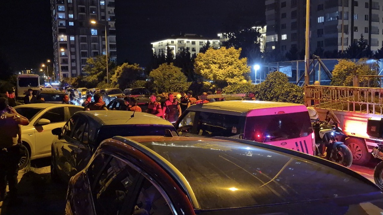 Malatya’da 100. Yıl Kent Parkı’ndaki konserin ardından yakın bir sokakta 18 yaşı