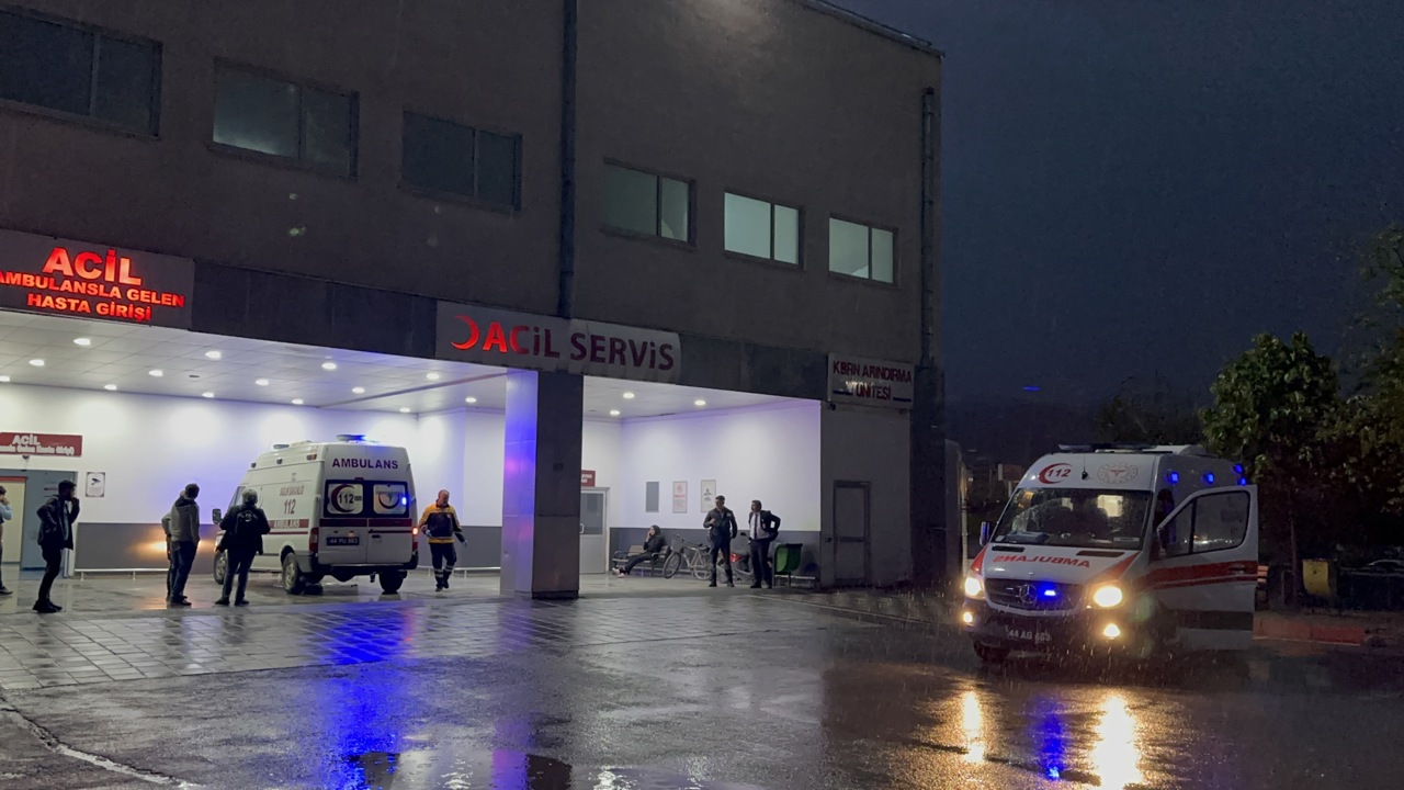 Hekimhan’da Kazara Kendini Vurduğu İddia Edilen Kişi Yaralandı