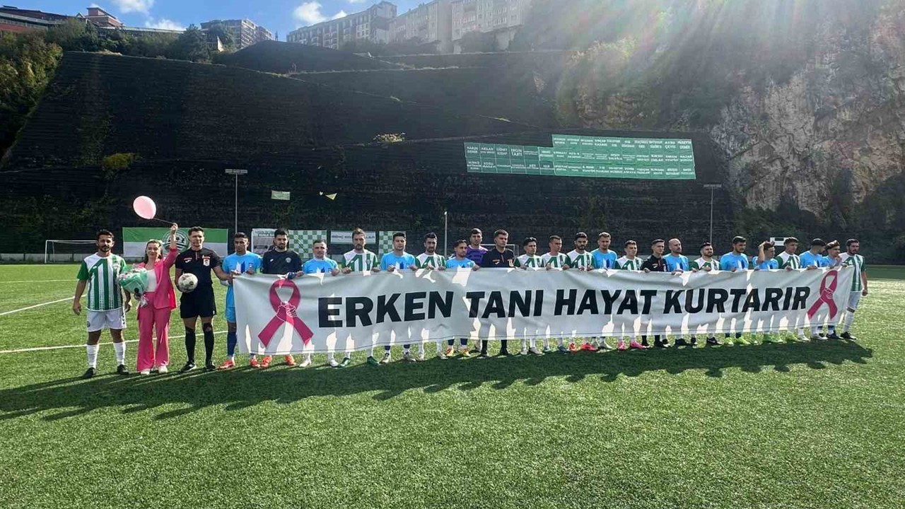 Statta sezon maçı öncesi, kanseri yenen Nilda Kadam için balonlar gökyüzüne bırakıldı
