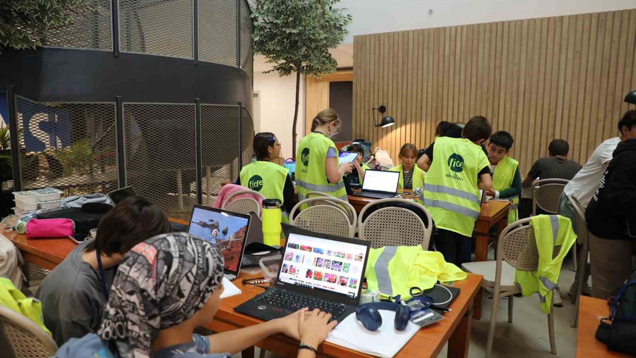 Dünyanın en büyük Hackthonu NASA Space Apps Challange başladı
