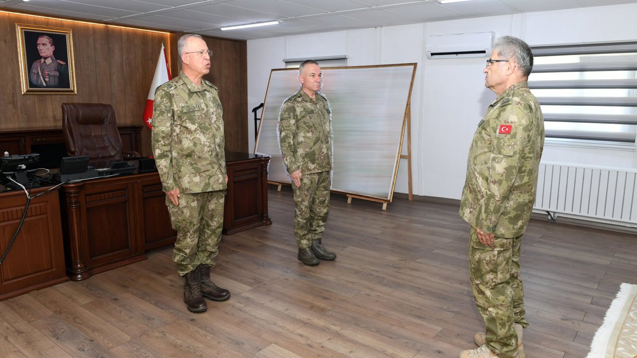2’nci Ordu Komutanlığında Devir Teslim Töreni