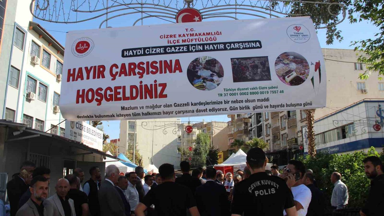Cizre Müftülüğü, Gazze’ye yardım göndermek için  hayır çarşısı kurdu
