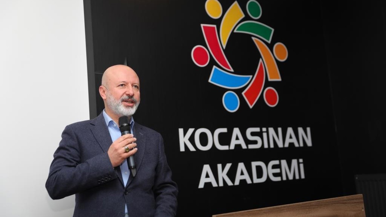 Başkan Çolakbayrakdar: "Sosyal tesislerle Kocasinan’a değer katıyoruz"
