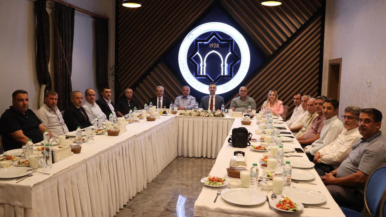 Battalgazi Muhtarlar Derneği’nde İstişare ve Çözüm Dönemi