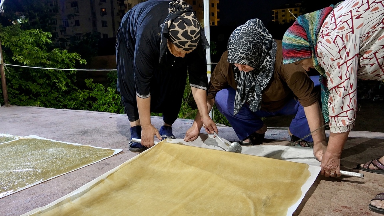 Annesinden Öğrendiği Pestil Geleneğini 50 Yıldır Yaşatıyor