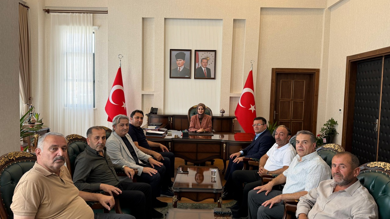 Kuluncak Belediye Başkanı Erhan Cengiz, siyasi parti ve sivil toplum kuruluşları
