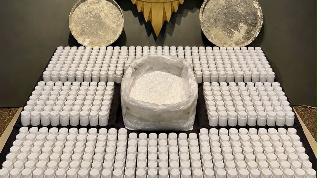 Malatya’da Uyuşturucu Operasyonu: 5,5 Kilo Sentetik Ecza Hammaddesi Ele Geçirildi