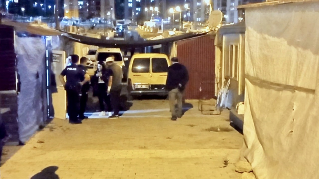 Malatya’da Konteyner Kentte Silahlı Kavga: 1 Yaralı
