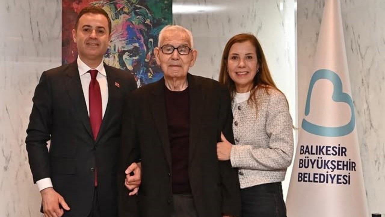 Balıkesir Büyükşehir Belediye Başkanı Ahmet Akın’ın acı günü
