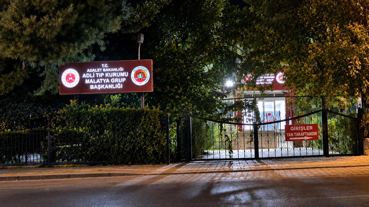 Doğanyol’da İntihar Girişimi: Genç Hayatını Kaybetti