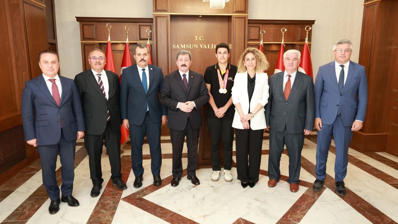 Vali Tavlı: "Gençlerimizin Milli Teknoloji Hamlesi’ne katkısı gurur verici"
