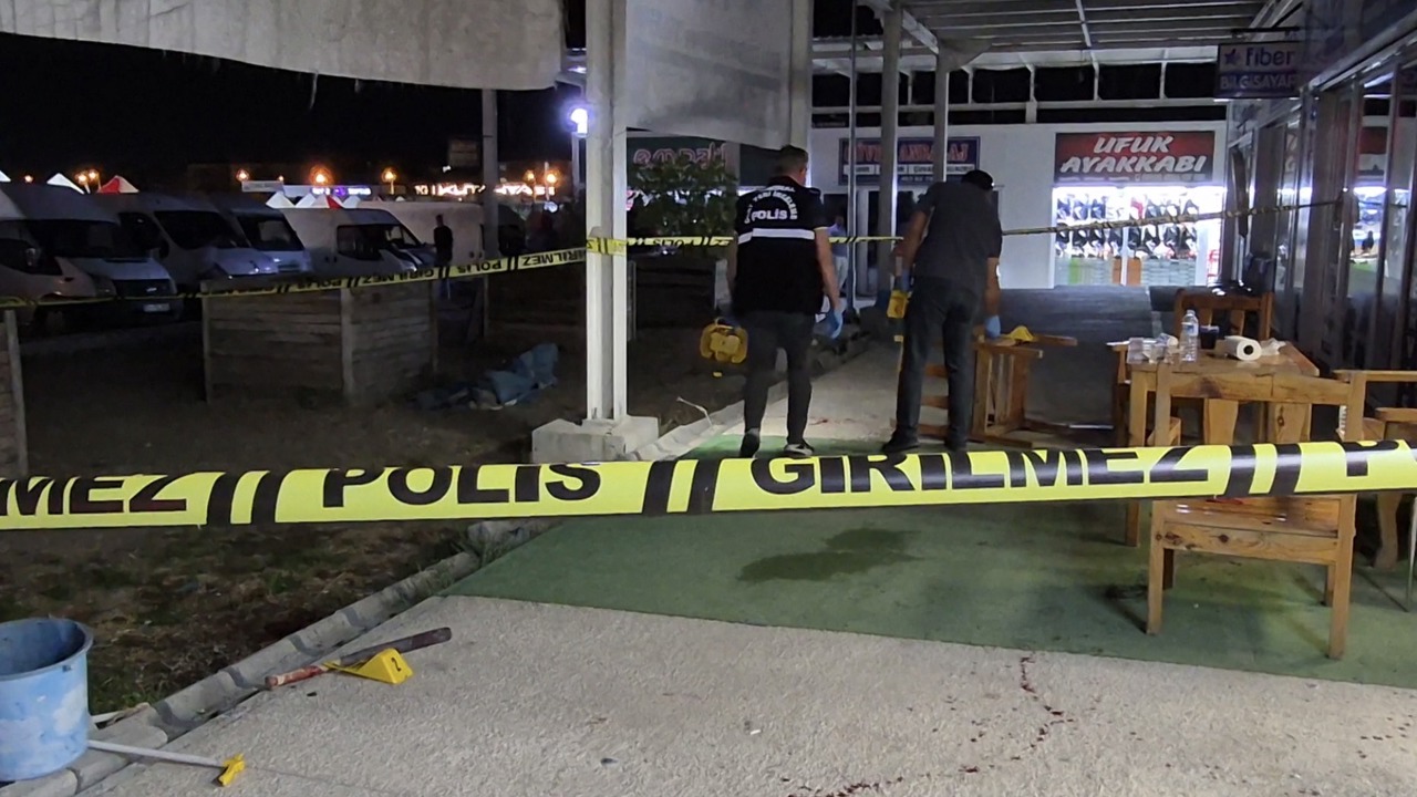 Otopark Tartışması Bıçaklı Kavgaya Dönüştü: 3 Yaralı