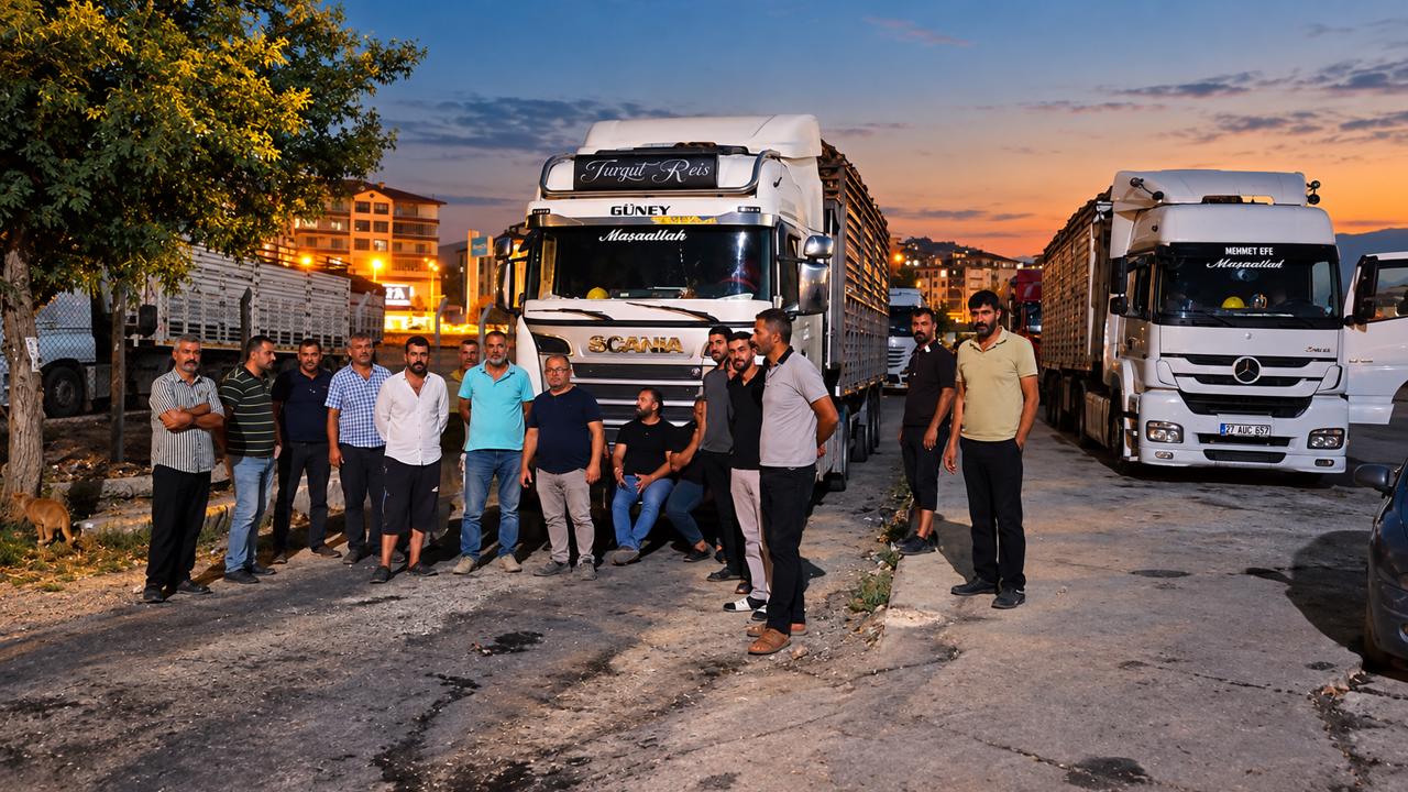 Malatya’da Pancar Nakliyecilerinden Rest: “Bu Fiyatla Taşımayız”