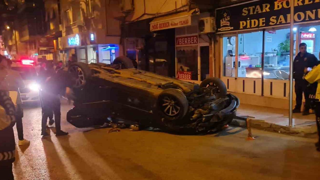 Takla atan otomobilde şans eseri ölen ya da yaralanan olmadı
