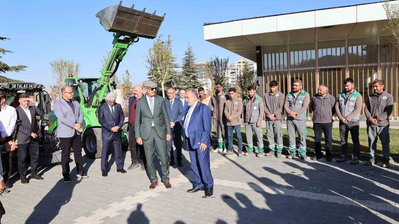 Talas’ta ’Belediye Mahallemizde’ bu kez Kiçiköy’de
