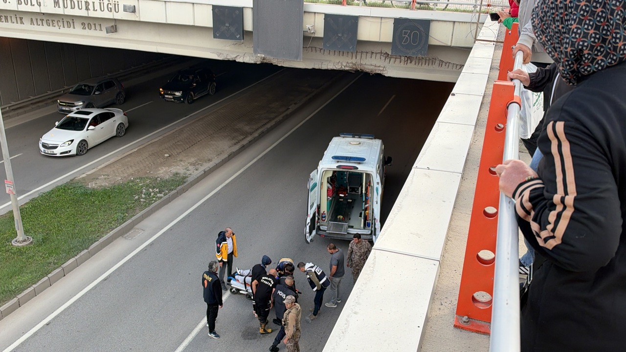 Malatya’da 16 Yaşındaki Genç Alt Geçide Atladı