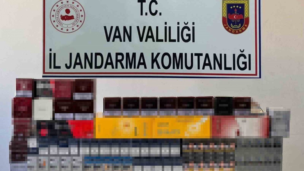 Van’da bin 856 paket kaçak sigara ele geçirildi

