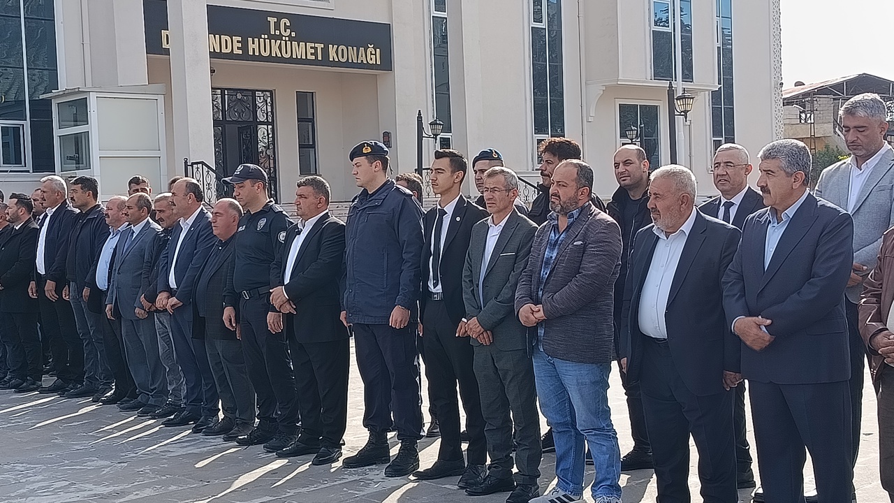 Darende’de Muhtarlar Günü Törenle Kutlandı
