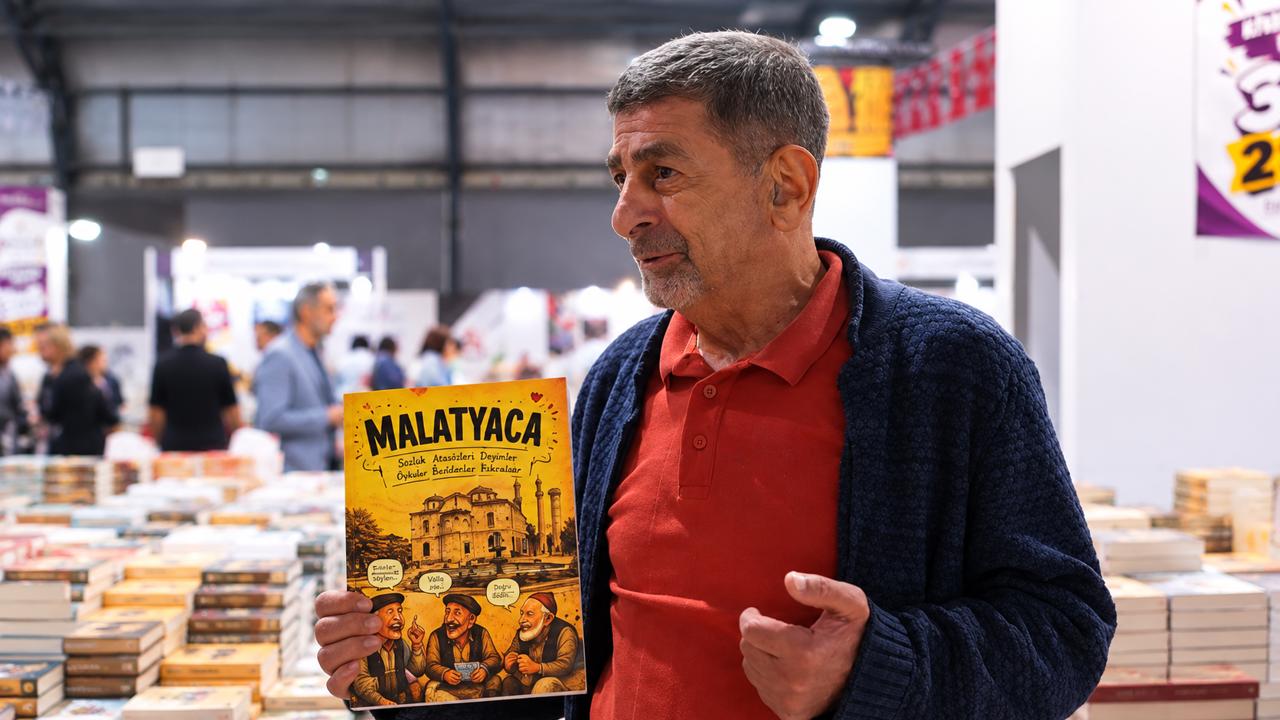 Malatya Kültür Sanat Hafızasına Eşsiz Eser: Gazeteci-Yazar Yaşar Karaaslan’ın "Malatyaca" Kitabı Kitap Fuarı’nda Okurla Buluştu