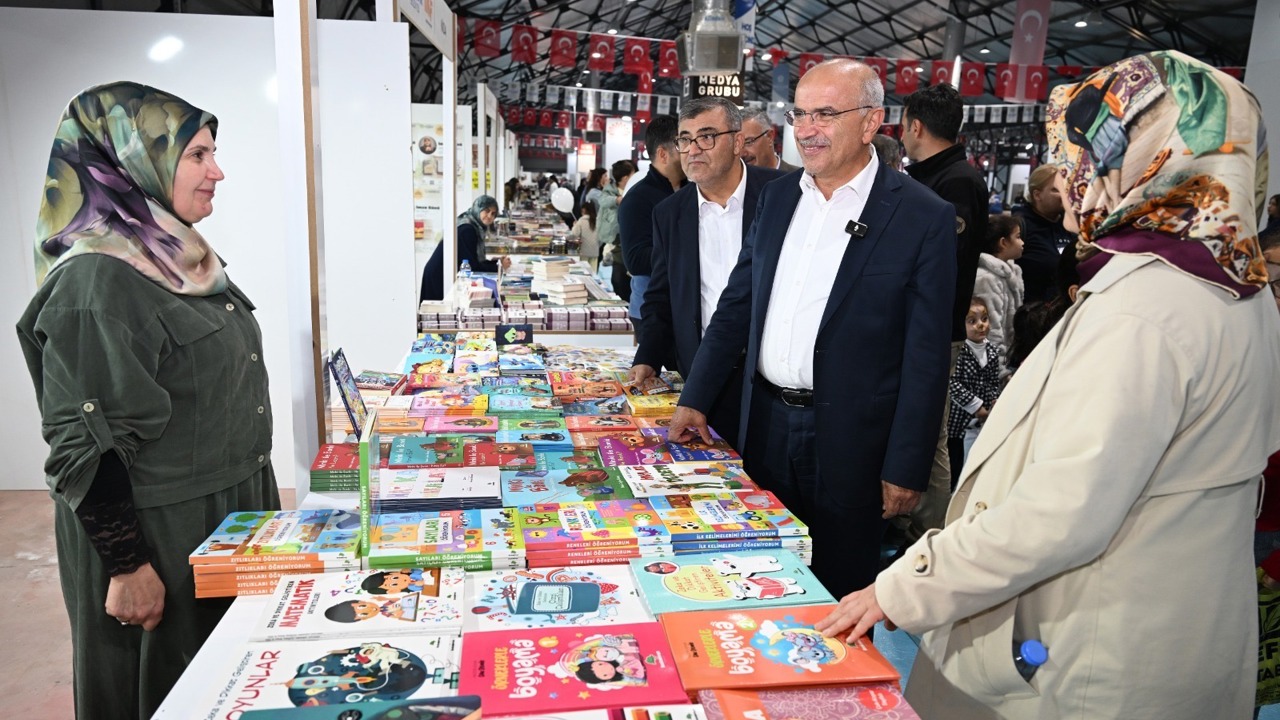 Başkan Er: “Kitap Fuarı Malatya’nın Yeniden Ayağa Kalkışının Bir Parçası”