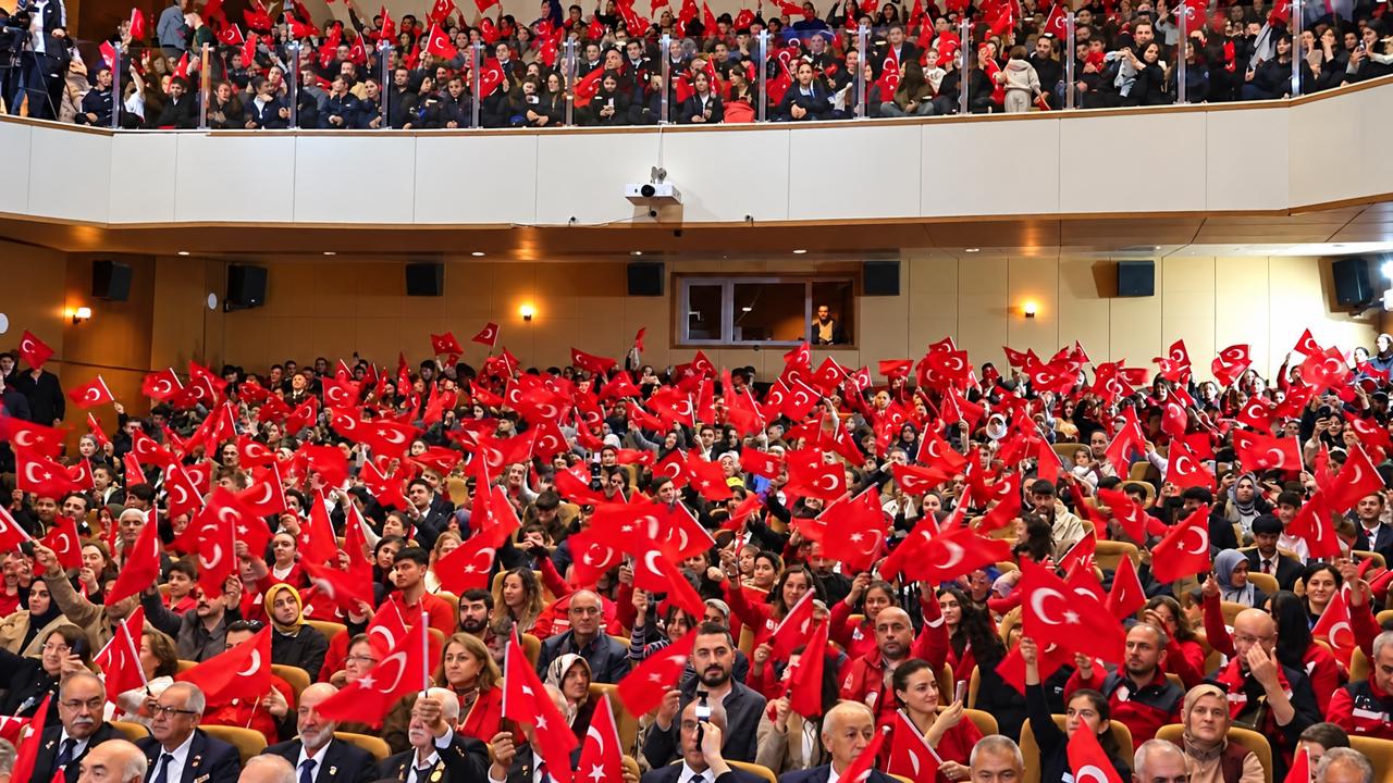 Malatya’da 29 Ekim Cumhuriyet Bayramı’nın 103. yıl dönümü, yağış ihtimali nedeni