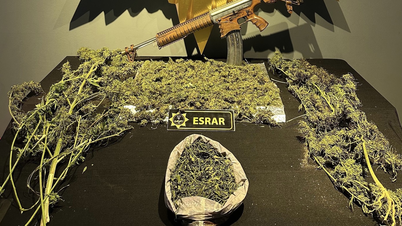 Malatya’da Zehir Tacirlerine Darbe: 2 Kilo 50 Gram Esrar Ele Geçirildi