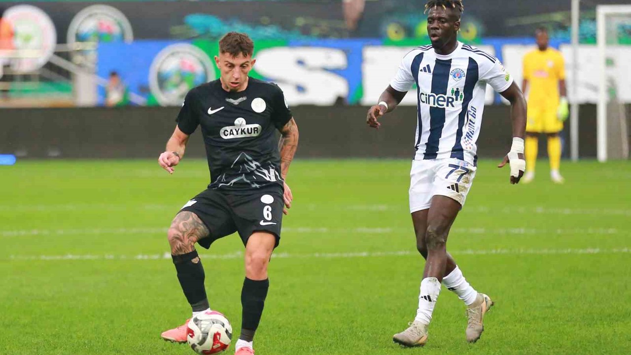 Trendyol Süper Lig: Çaykur Rizespor: 0 - Kasımpaşa: 1 (İlk yarı)
