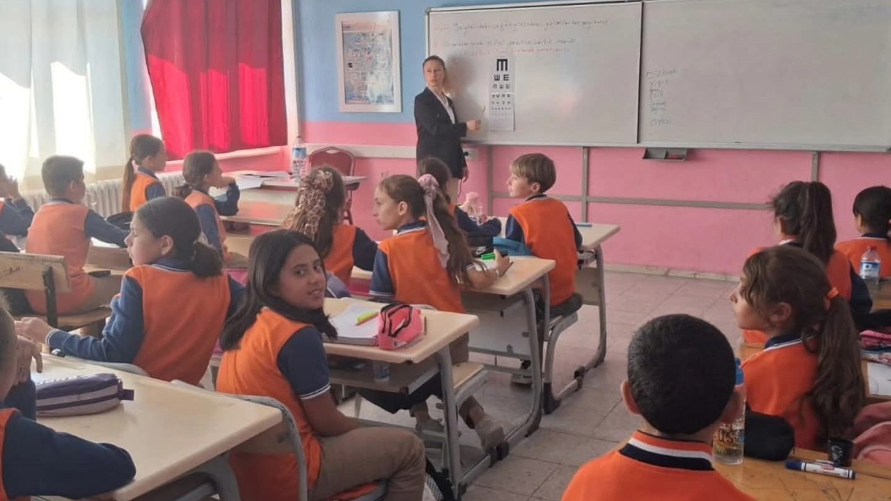 Öğrencilere göz taraması yapıldı
