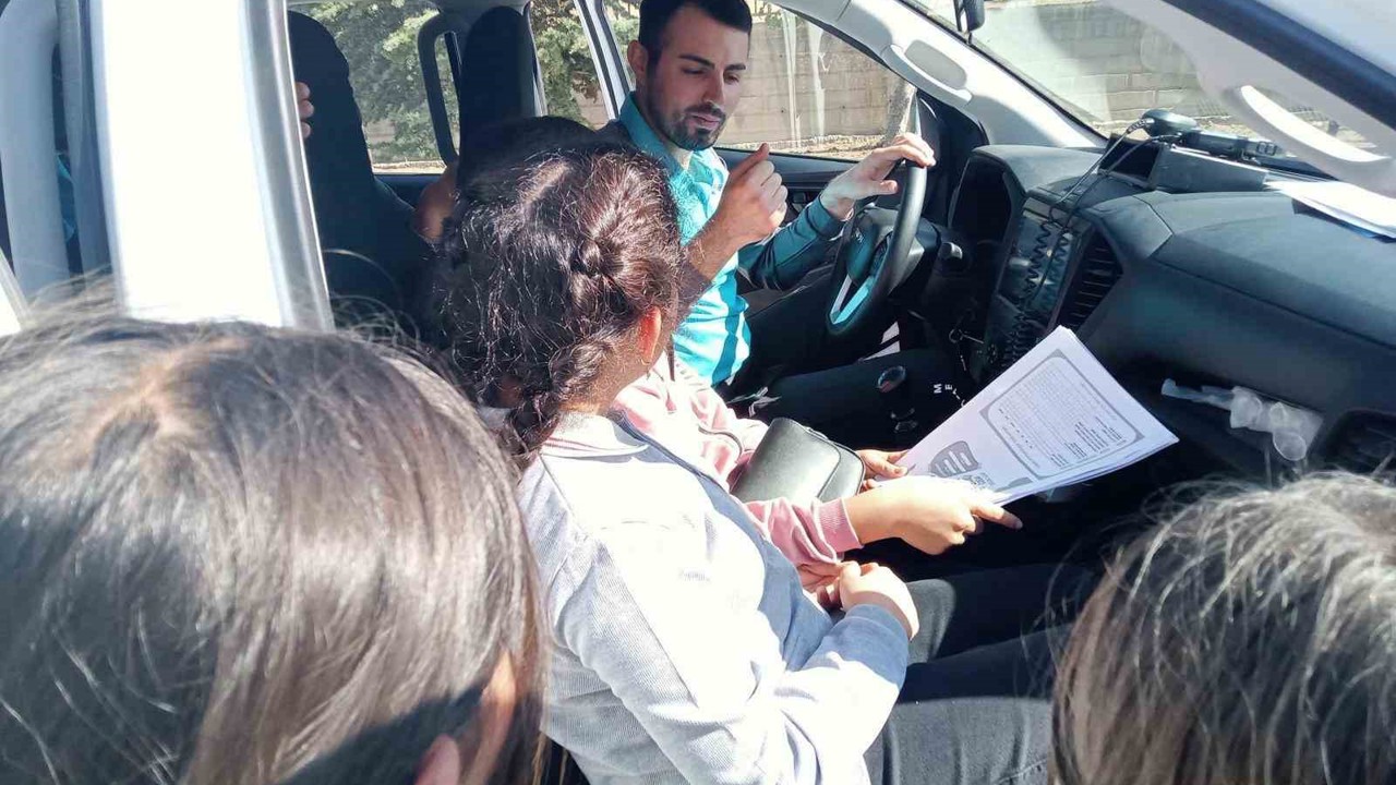 Öğrencilere sağlık eğitimi
