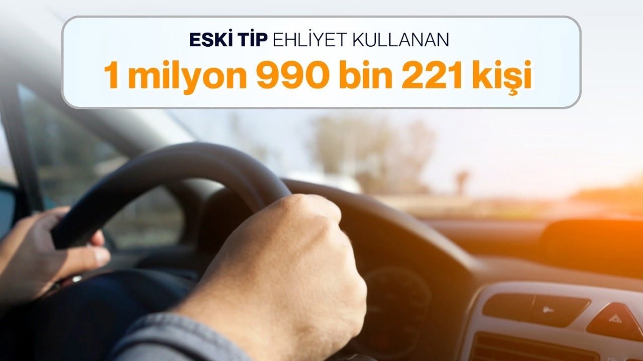 Bakan Yerlikaya Uyardı: Eski Tip Sürücü Belgelerinde Süre Sona Eriyor