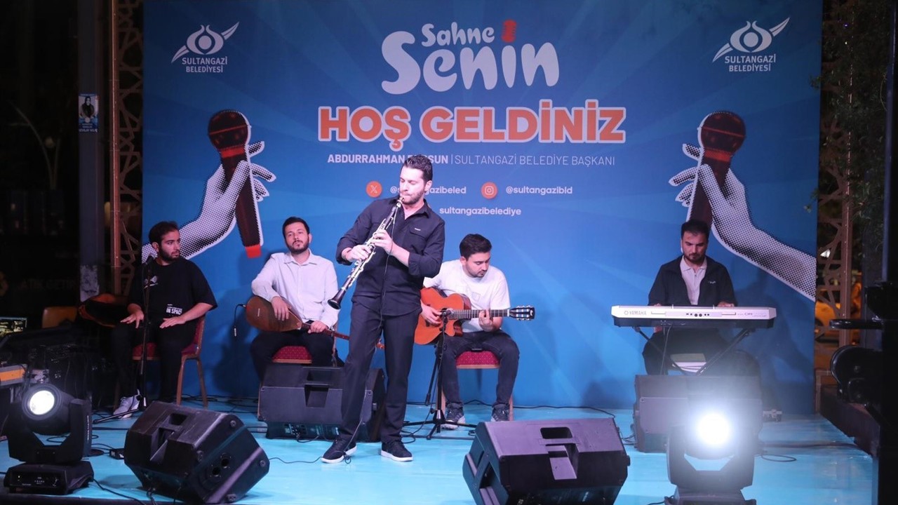 Sultangazi’de "Sahne Senin"
