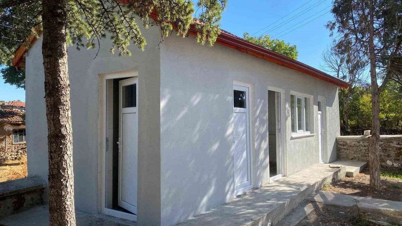 İnönü’de şadırvan ve cami tuvaletleri yenilendi
