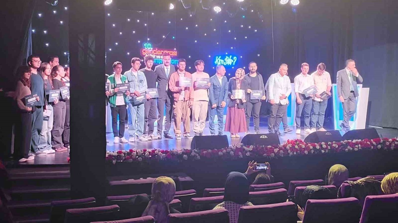 Karabük’ün gençleri Karadeniz bölgesi’nde zirvede: Türkiye finallerine katılacaklar
