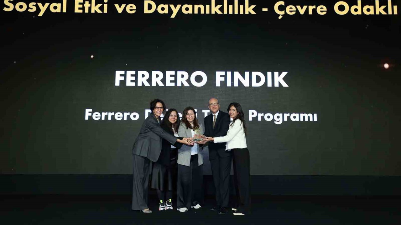 Ferrero Değerli Tarım Programı, iyi tarım uygulamalarıyla "Sürdürülebilir İş Ödülü" aldı
